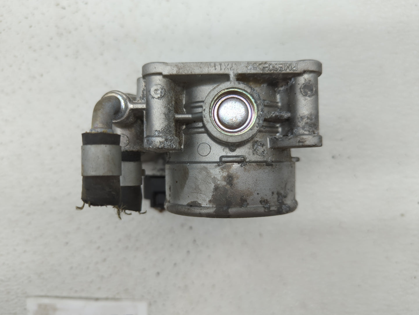 2016-2018 Infiniti Q50 Throttle Body P/N:RME60-52 Fits Fits 2016 2017 2018 OEM Used Auto Parts - Oemusedautoparts1.com