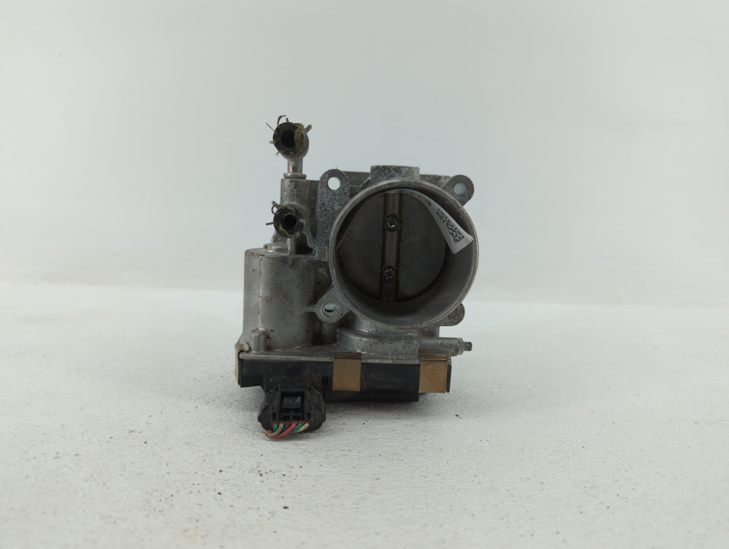 2016-2018 Infiniti Q50 Throttle Body P/N:RME60-52 Fits Fits 2016 2017 2018 OEM Used Auto Parts - Oemusedautoparts1.com