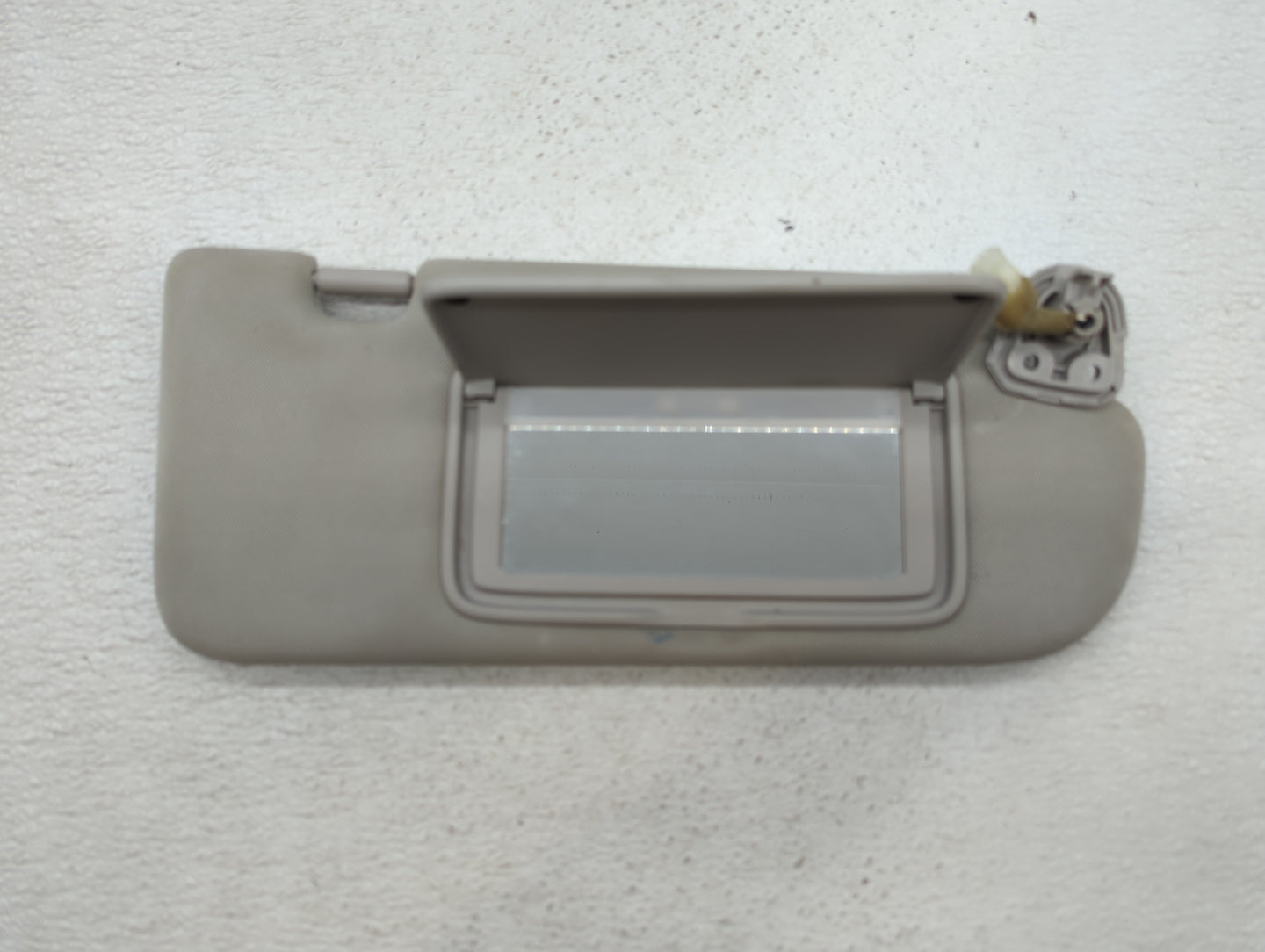 2014-2018 Infiniti Q50 Sun Visor Shade Replacement Passenger Right Mirror Fits Fits 2014 2015 2016 2017 2018 OEM Used Auto P