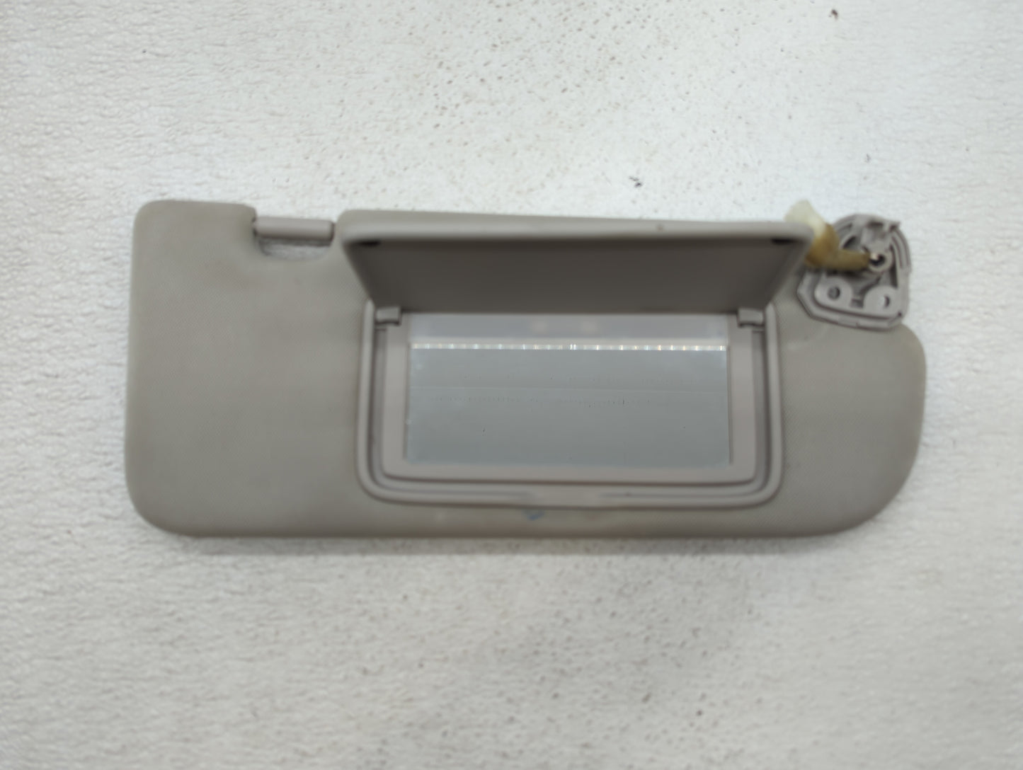 2014-2018 Infiniti Q50 Sun Visor Shade Replacement Passenger Right Mirror Fits Fits 2014 2015 2016 2017 2018 OEM Used Auto P