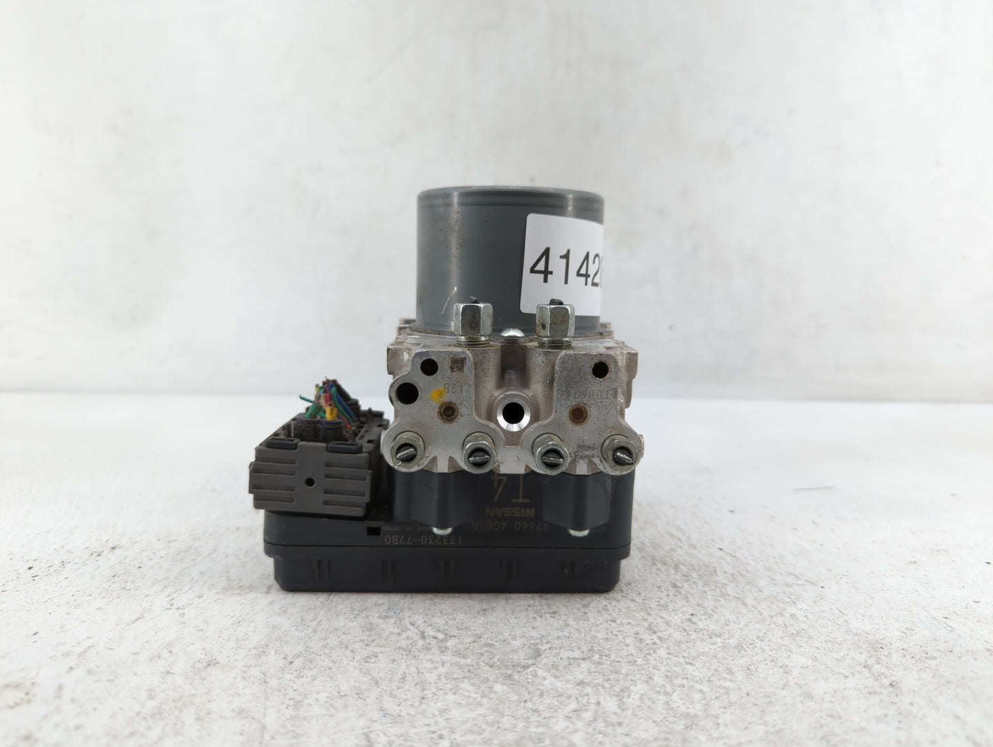 2018-2019 Infiniti Q50 ABS Pump Control Module Replacement P/N:47660 4GU1A 47660 4GW0A Fits Fits 2018 2019 OEM Used Auto Par