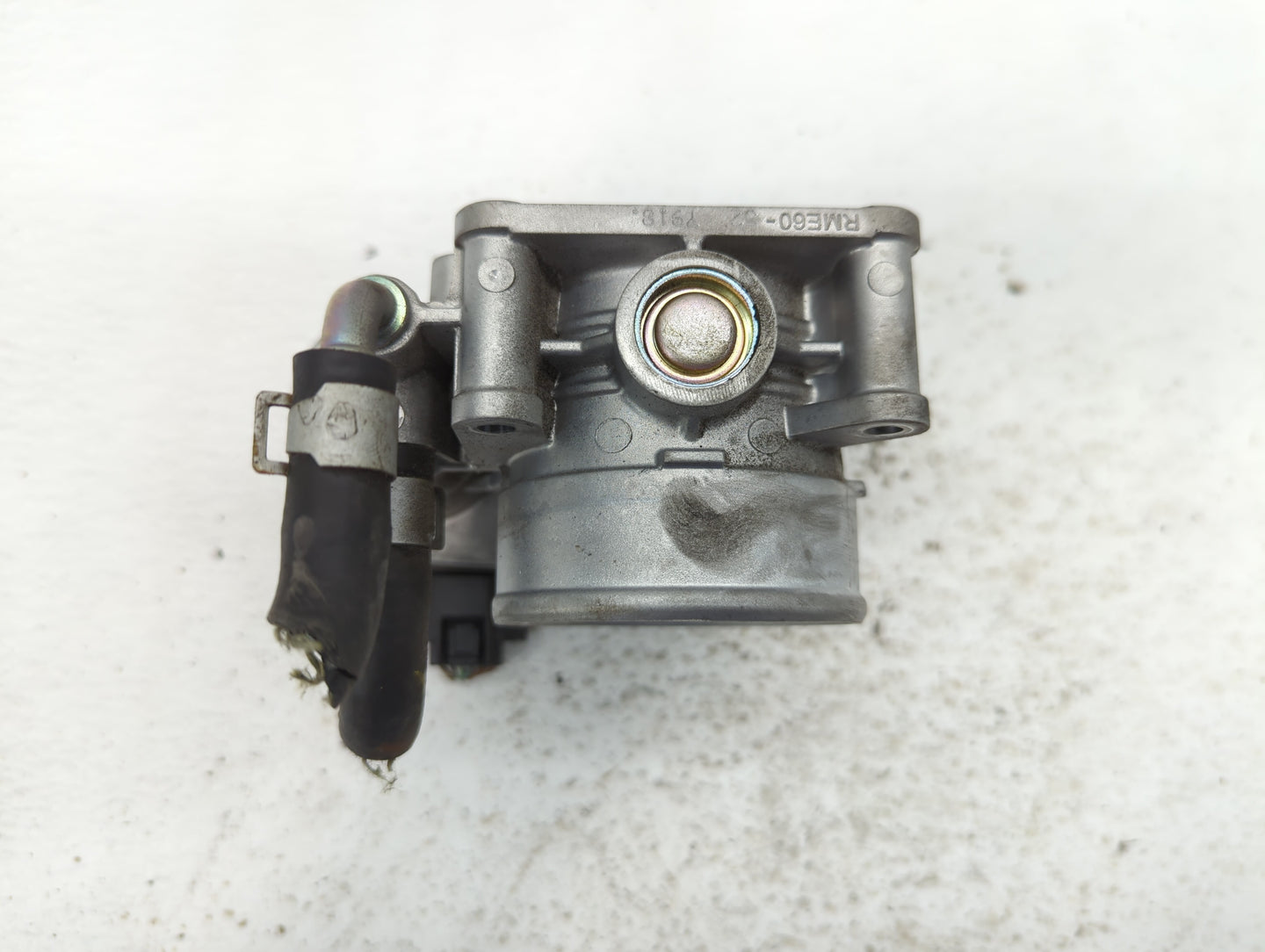 2016-2020 Infiniti Q50 Throttle Body P/N:RME6-52 7918 Fits Fits 2016 2017 2018 2019 2020 OEM Used Auto Parts - Oemusedautopa
