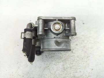 2016-2020 Infiniti Q50 Throttle Body P/N:RME6-52 7918 Fits Fits 2016 2017 2018 2019 2020 OEM Used Auto Parts