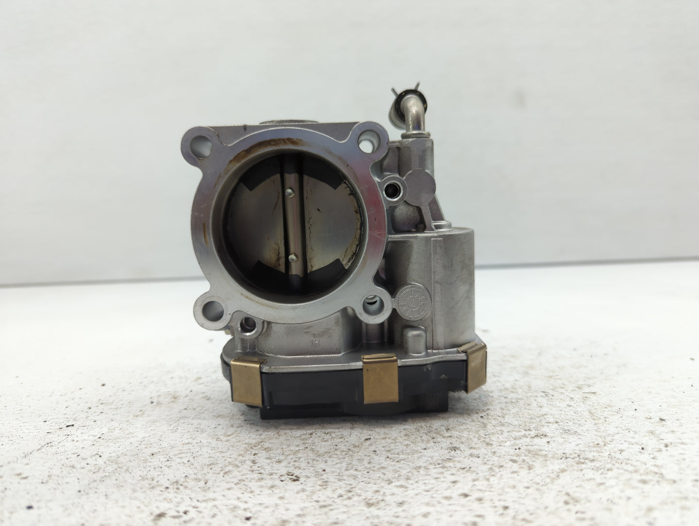 2016-2020 Infiniti Q50 Throttle Body P/N:RME60-52 7918 RME60-52 7804 Fits Fits 2016 2017 2018 2019 2020 OEM Used Auto Parts 