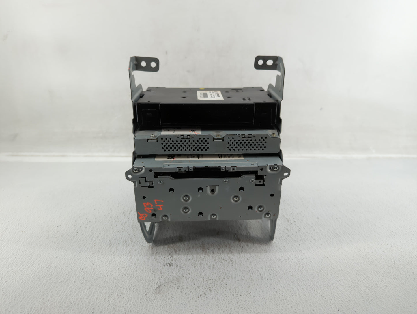 2014-2018 Infiniti Q50 Am Fm Cd Player Radio Receiver - Oemusedautoparts1.com