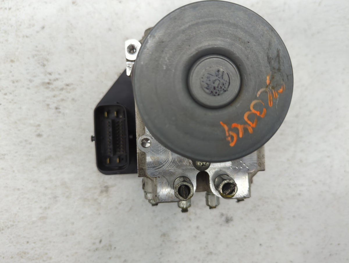 2018 Infiniti Q50 Anti-Lock Brake ABS Pump Module Actuator OEM P/N:47660 4GUUA Fits OEM Used Auto Parts - Oemusedautoparts1.