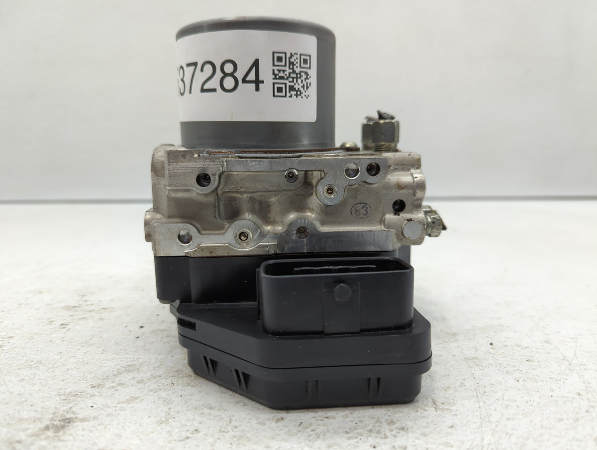 2018 Infiniti Q50 Anti-Lock Brake ABS Pump Module Actuator OEM P/N:47660 4GUUA Fits OEM Used Auto Parts - Oemusedautoparts1.