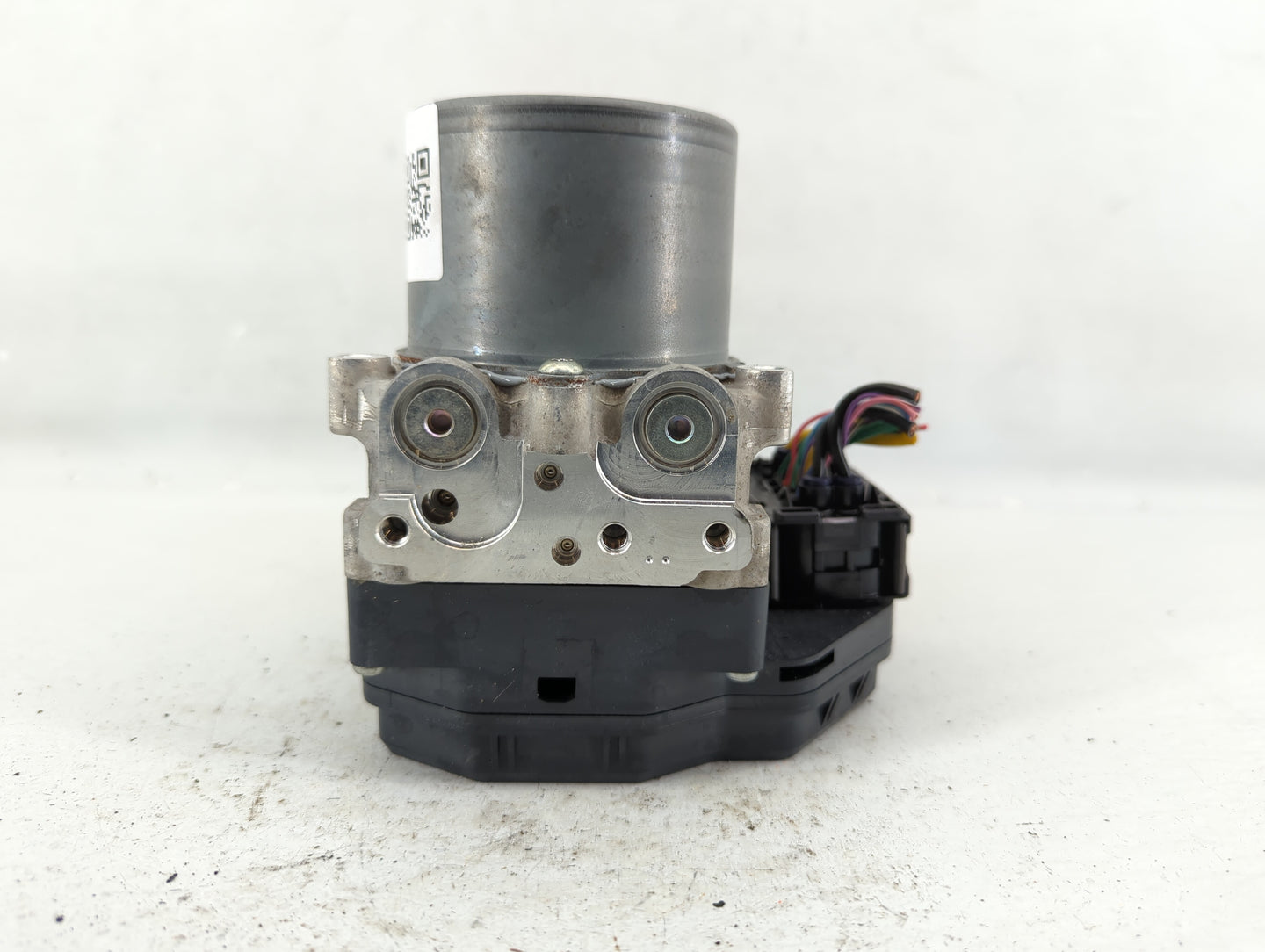 2018 Infiniti Q50 ABS Pump Control Module Replacement P/N:47660 4GUUA Fits OEM Used Auto Parts - Oemusedautoparts1.com
