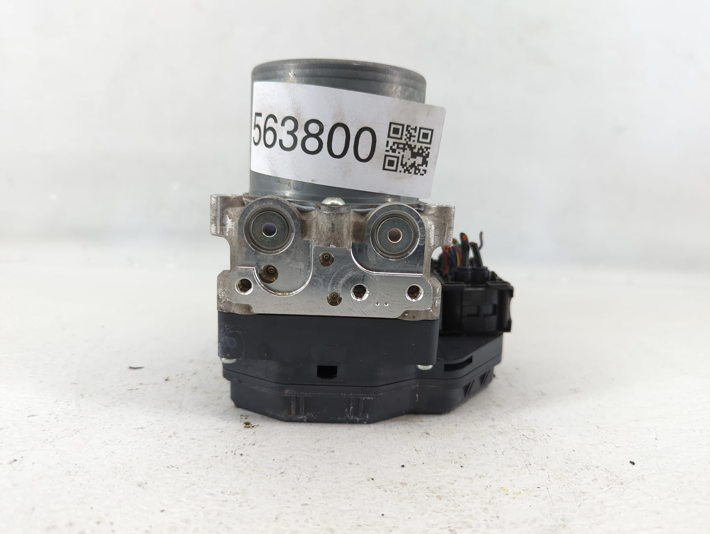 2018 Infiniti Q50 ABS Pump Control Module Replacement P/N:47660 4GUUA Fits OEM Used Auto Parts - Oemusedautoparts1.com