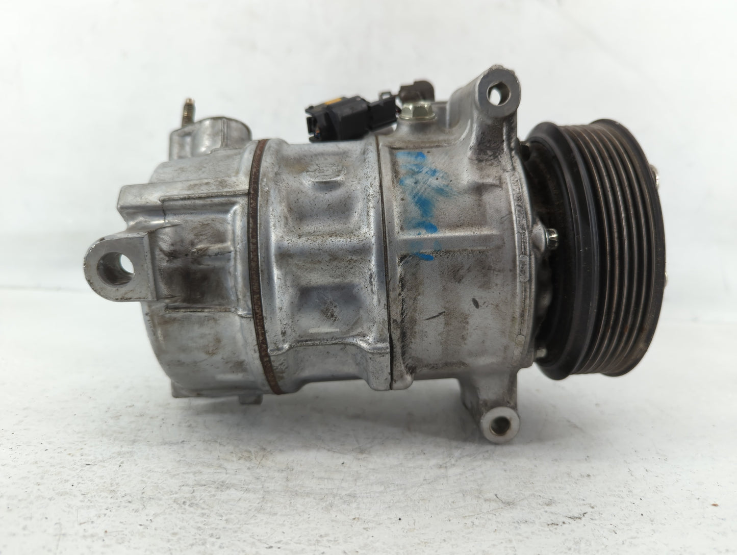 2016-2020 Infiniti Q50 Air Conditioning A/c Ac Compressor Oem - Oemusedautoparts1.com