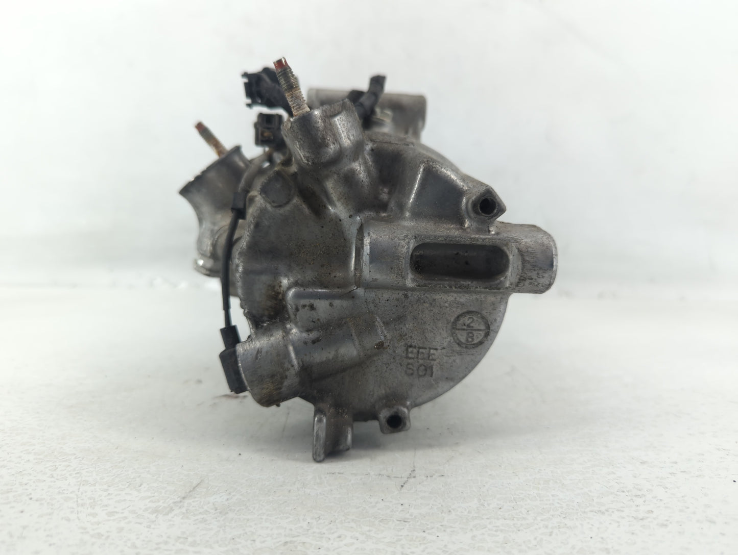 2016-2020 Infiniti Q50 Air Conditioning A/c Ac Compressor Oem - Oemusedautoparts1.com