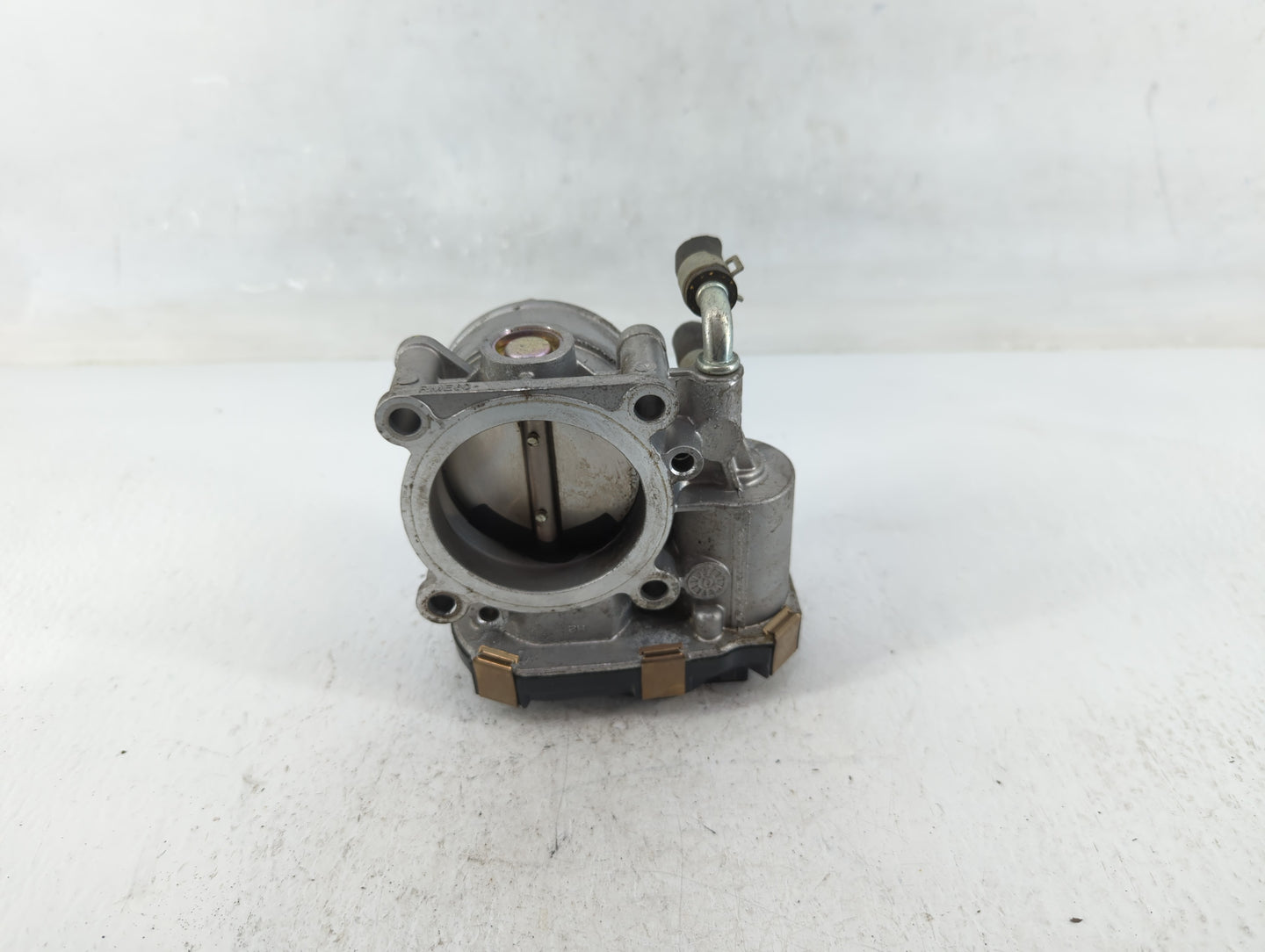 2016-2020 Infiniti Q50 Throttle Body P/N:RME60-52 Fits Fits 2016 2017 2018 2019 2020 OEM Used Auto Parts - Oemusedautoparts1