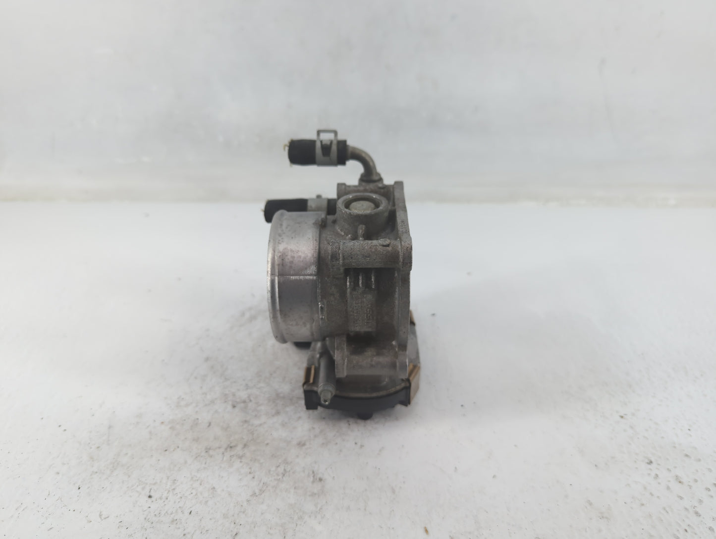 2016-2020 Infiniti Q50 Throttle Body P/N:7920 RME60-52 Fits Fits 2016 2017 2018 2019 2020 OEM Used Auto Parts - Oemusedautop