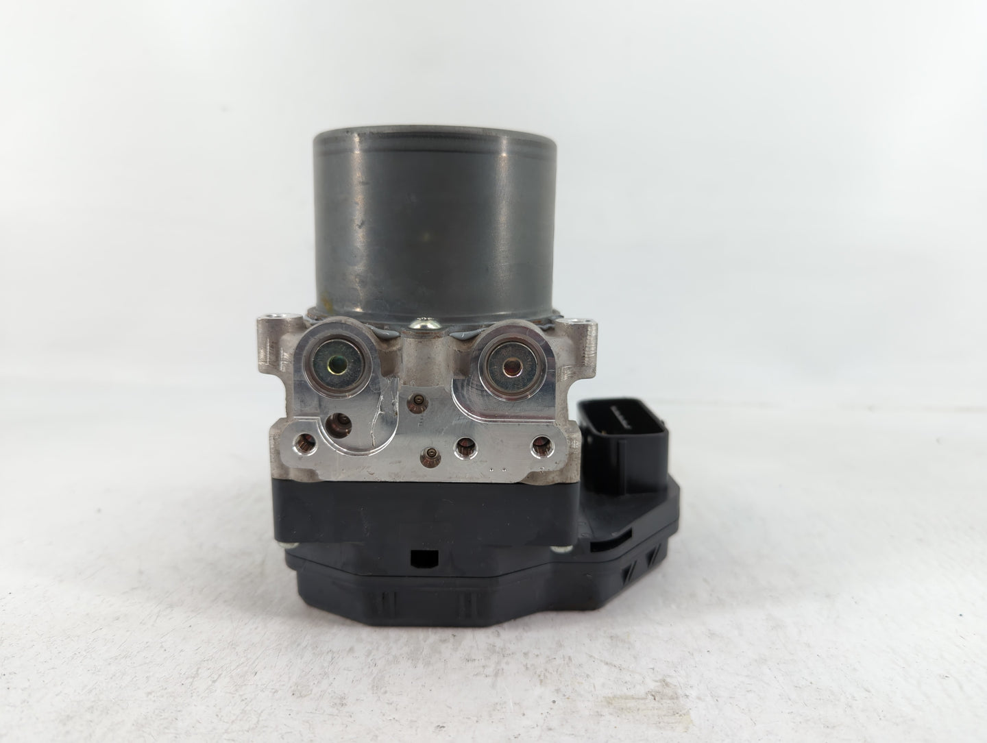 2016-2018 Infiniti Q50 ABS Pump Control Module Replacement P/N:133230-7041 47660 4GU0A Fits Fits 2016 2017 2018 OEM Used Aut