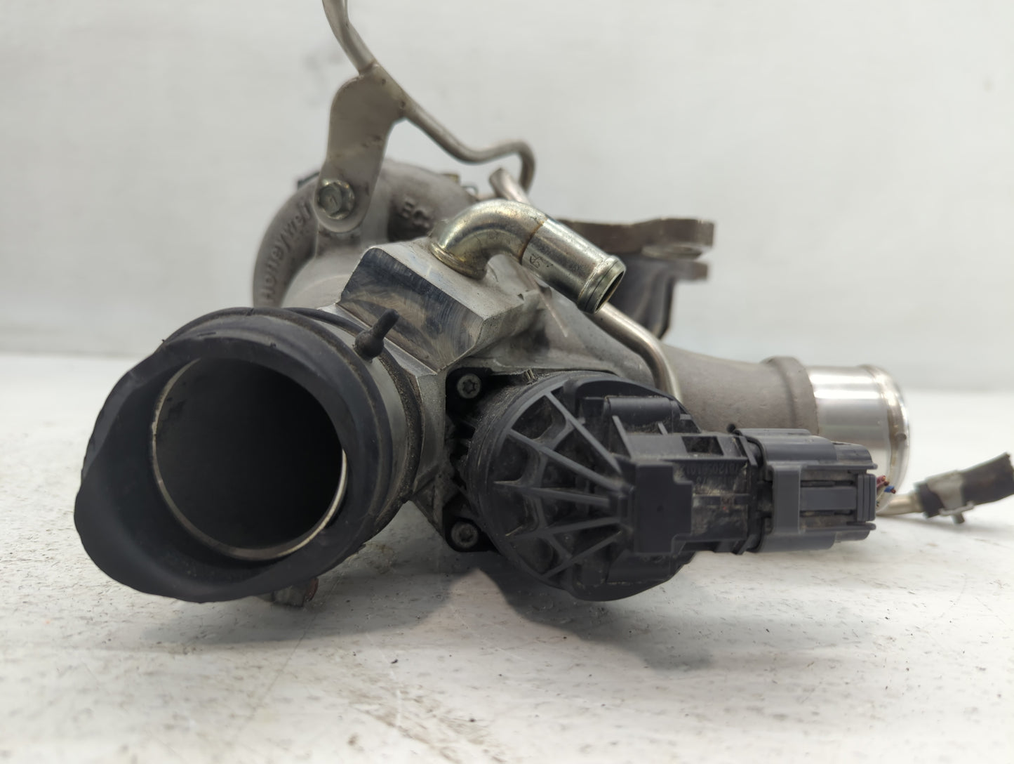2016 Infiniti Q50 Turbocharger Turbo Charger Super Charger Supercharger - Oemusedautoparts1.com