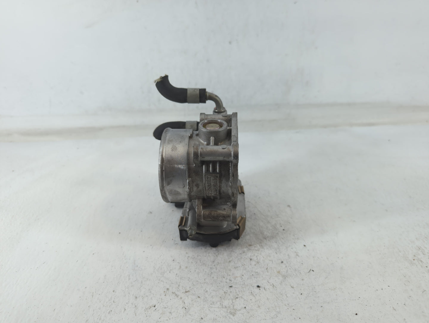 2016-2020 Infiniti Q50 Throttle Body P/N:RME60-52 Fits Fits 2016 2017 2018 2019 2020 OEM Used Auto Parts - Oemusedautoparts1