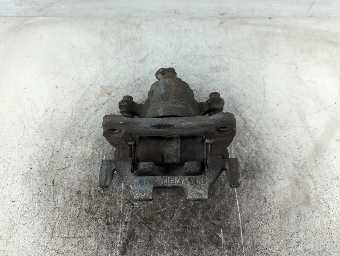 2014-2020 Infiniti Q50 Front Driver Left Brake Caliper - Oemusedautoparts1.com