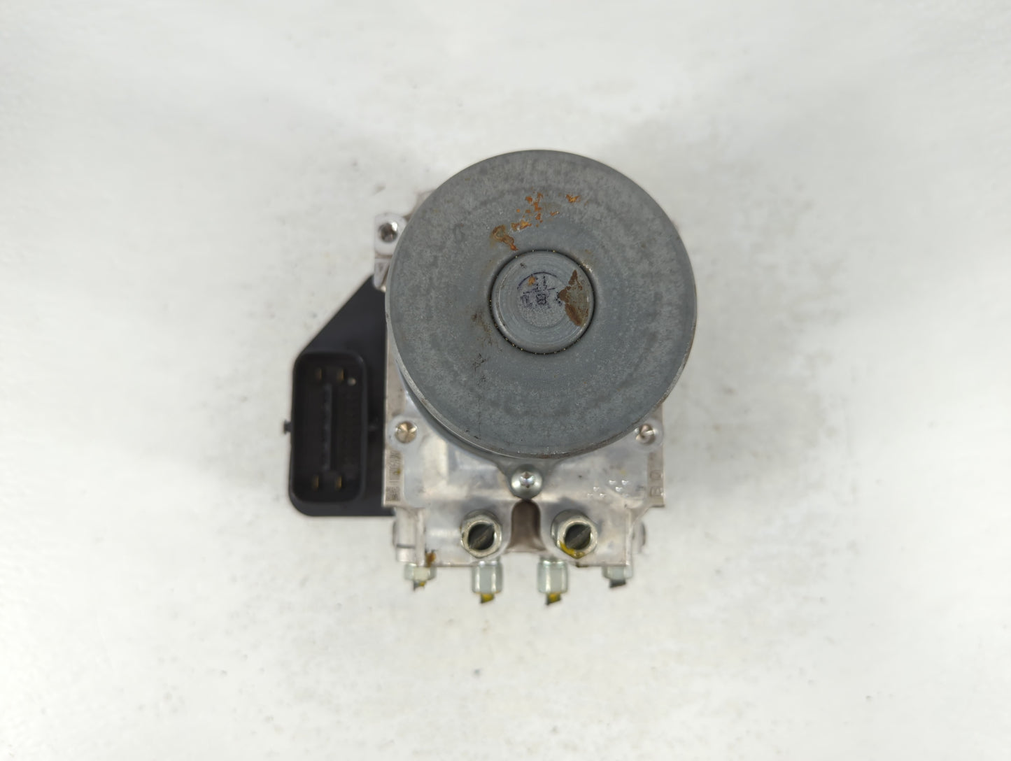2018 Infiniti Q50 ABS Pump Control Module Replacement P/N:133230-7042 47660 4GU0A Fits OEM Used Auto Parts - Oemusedautopart