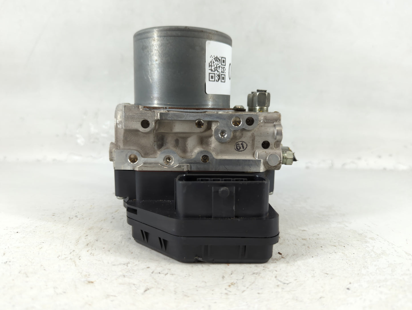 2018 Infiniti Q50 ABS Pump Control Module Replacement P/N:133230-7042 47660 4GU0A Fits OEM Used Auto Parts - Oemusedautopart