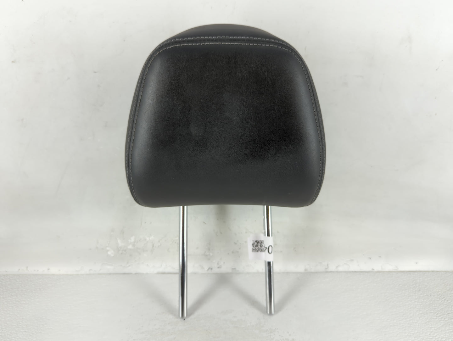 2017-2018 Infiniti Q50 Headrest Head Rest Front Driver Passenger Seat Fits Fits 2017 2018 OEM Used Auto Parts - Oemusedautop