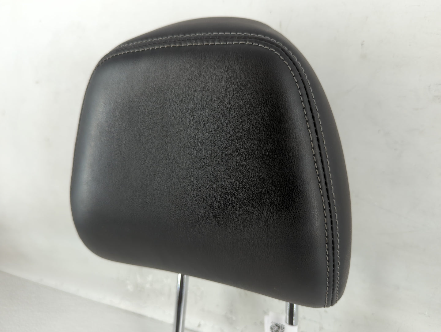 2017-2018 Infiniti Q50 Headrest Head Rest Front Driver Passenger Seat Fits Fits 2017 2018 OEM Used Auto Parts - Oemusedautop