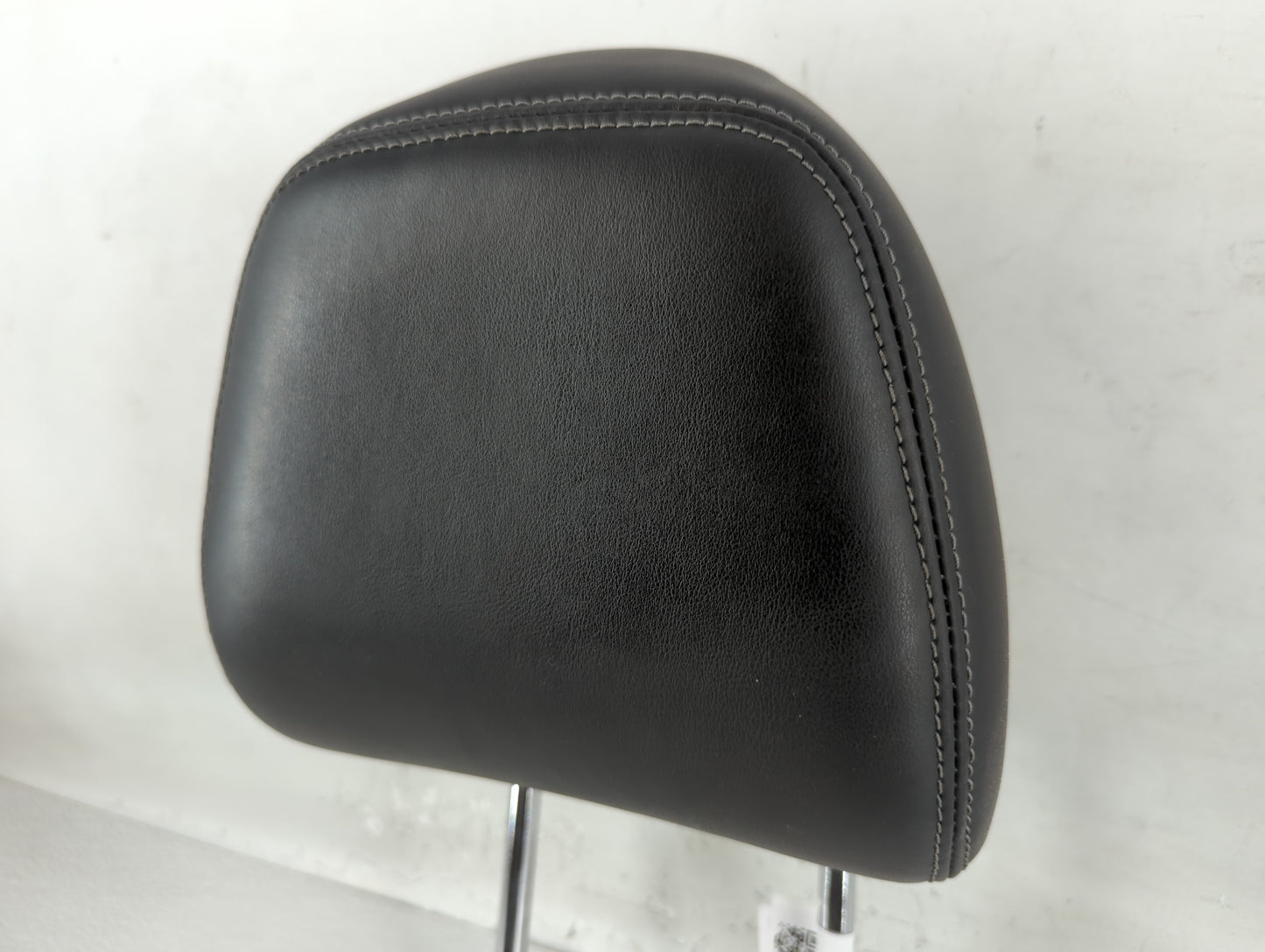 2017-2018 Infiniti Q50 Headrest Head Rest Front Driver Passenger Seat Fits Fits 2017 2018 OEM Used Auto Parts - Oemusedautop