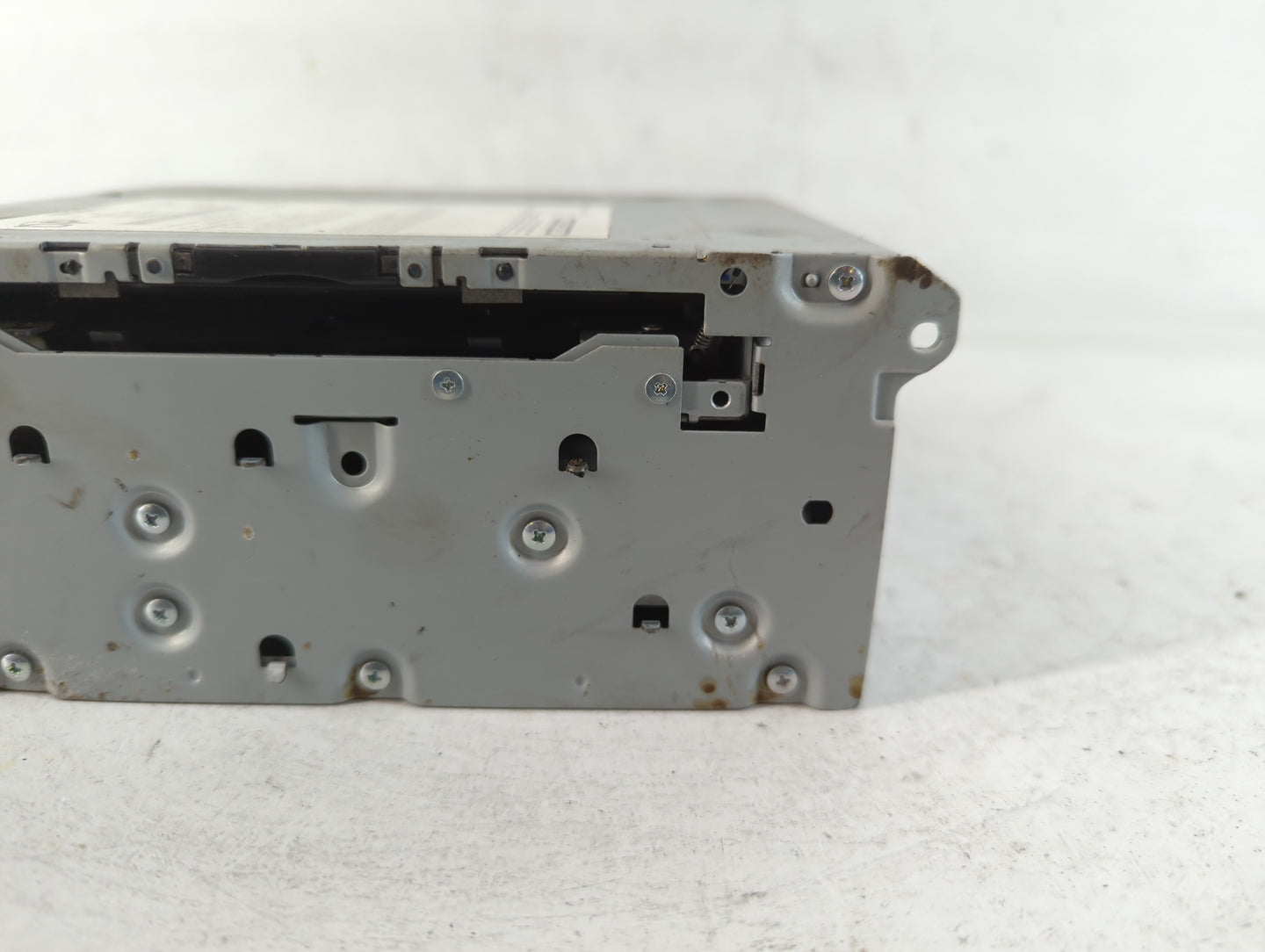 2016-2018 Infiniti Q50 Am Fm Cd Player Radio Receiver - Oemusedautoparts1.com