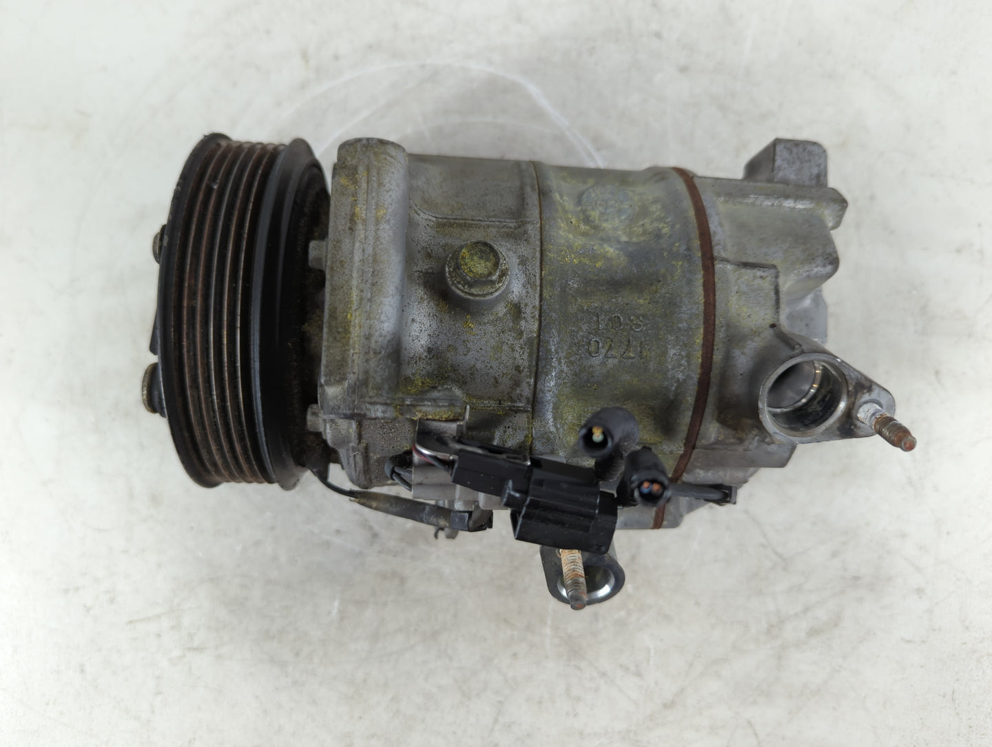 2016-2020 Infiniti Q50 Air Conditioning A/c Ac Compressor Oem - Oemusedautoparts1.com