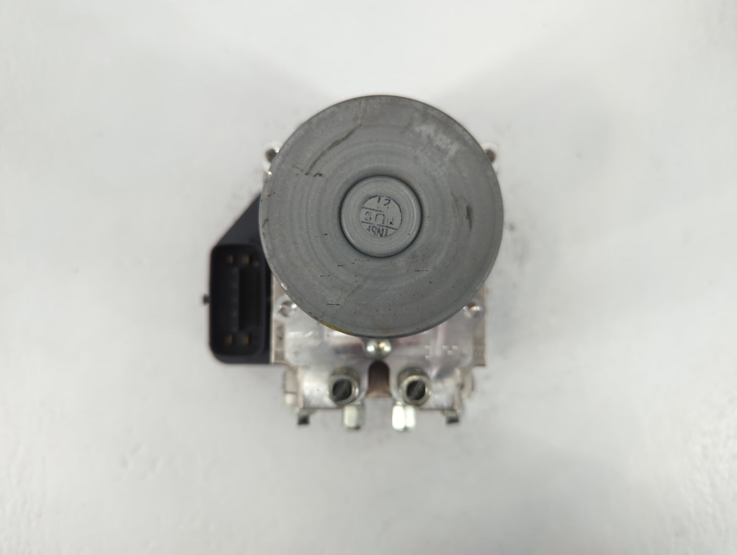 2016-2018 Infiniti Q50 ABS Pump Control Module Replacement P/N:47660 4GF0A Fits Fits 2016 2017 2018 OEM Used Auto Parts - Oe