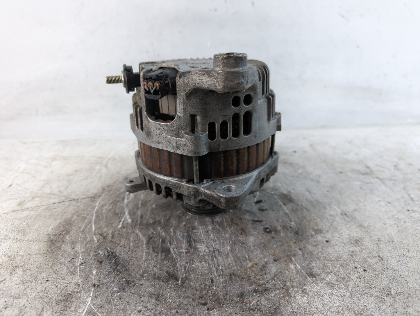 2016-2020 Infiniti Q50 Alternator Replacement Generator Charging Assembly Engine OEM P/N:23100 4HK6A Fits OEM Used Auto Part