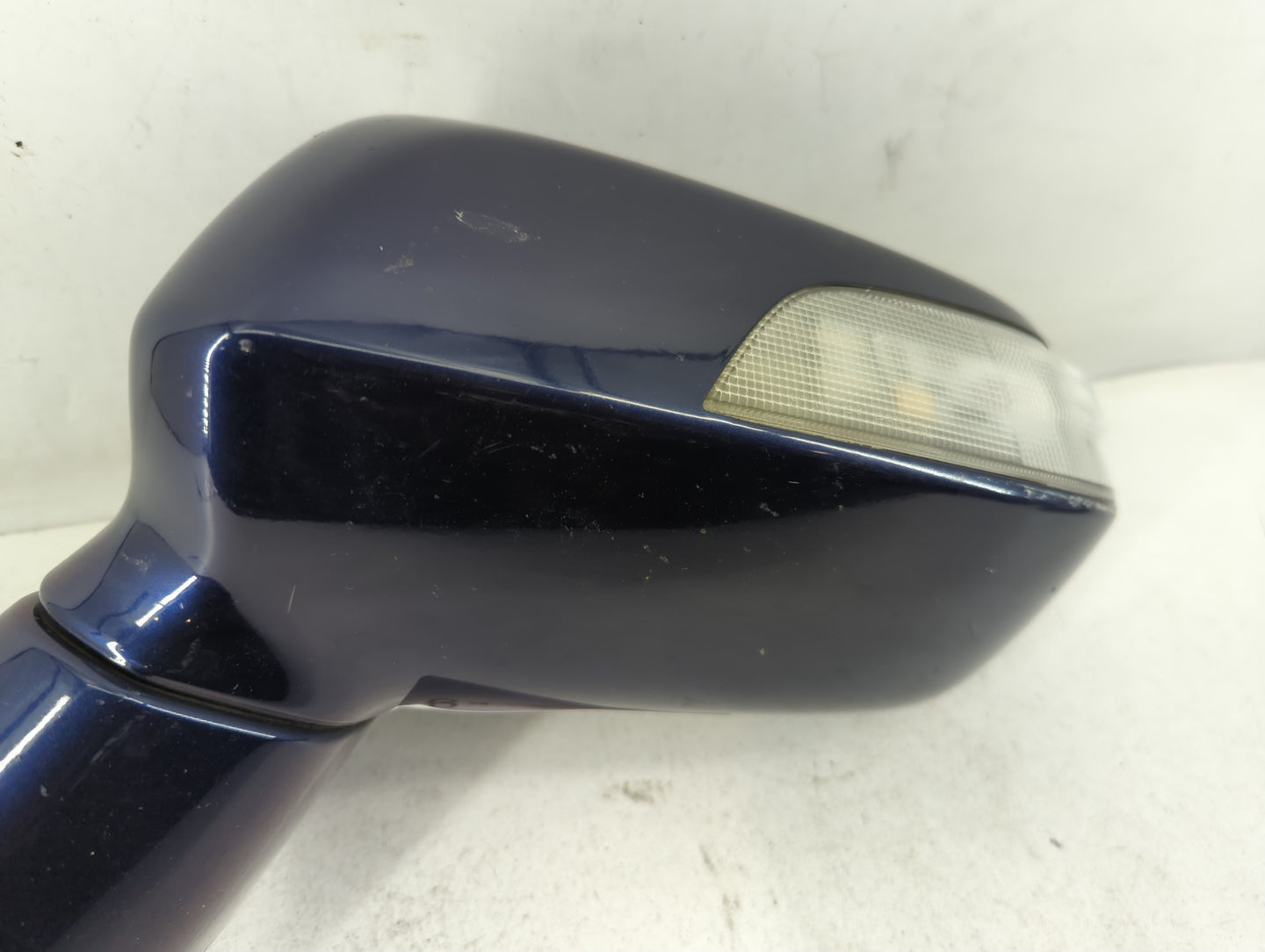 2014-2020 Infiniti Q50 Driver Side View Mirror - Left Door Mirror OEM Used - Oemusedautoparts1.com