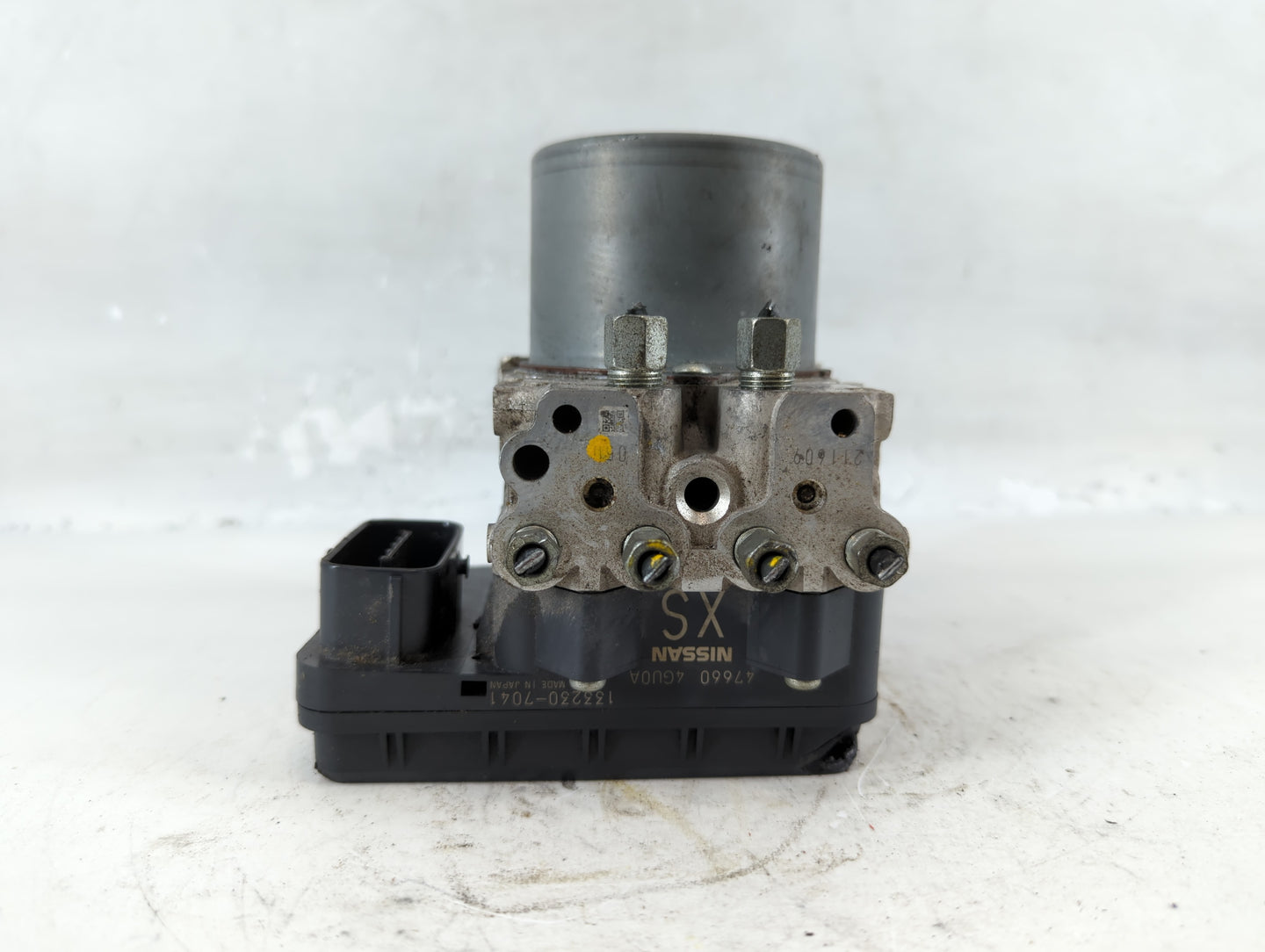 2018-2019 Infiniti Q50 ABS Pump Control Module Replacement P/N:47660 4GU0A Fits Fits 2018 2019 OEM Used Auto Parts - Oemused
