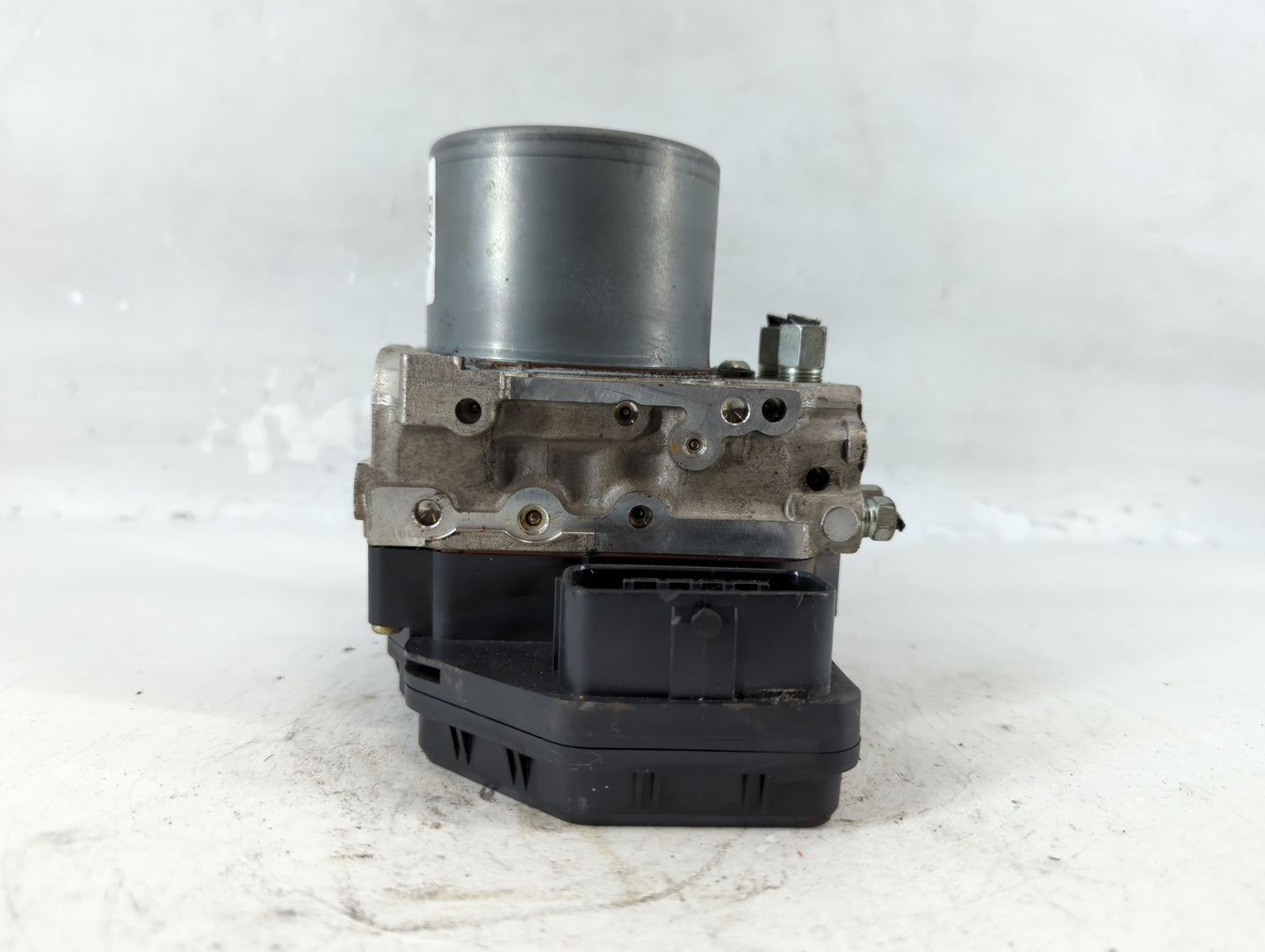 2018-2019 Infiniti Q50 ABS Pump Control Module Replacement P/N:47660 4GU0A Fits Fits 2018 2019 OEM Used Auto Parts - Oemused