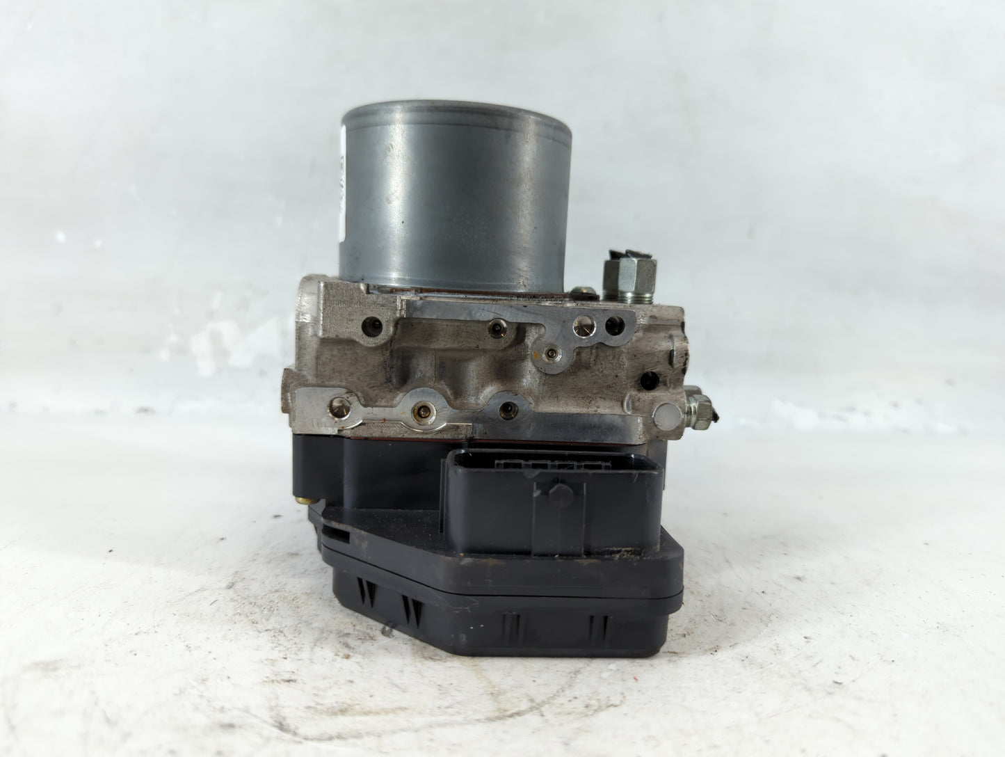 2018-2019 Infiniti Q50 ABS Pump Control Module Replacement P/N:47660 4GU0A Fits Fits 2018 2019 OEM Used Auto Parts - Oemused