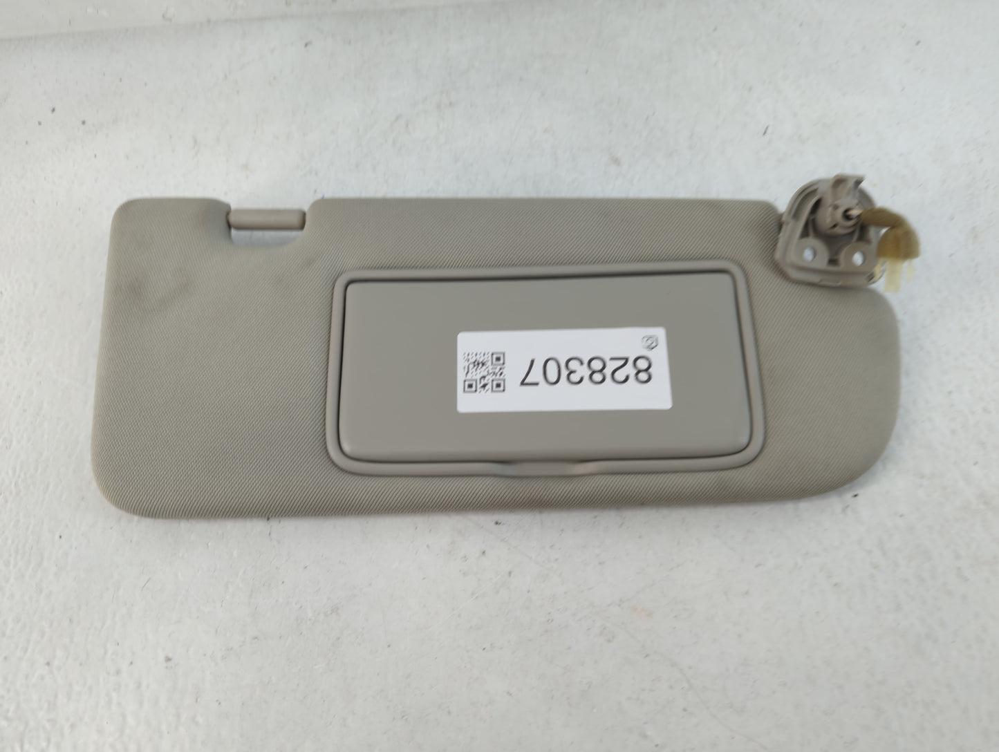 2014-2020 Infiniti Q50 Sun Visor Shade Replacement Passenger Right Mirror Fits Fits 2014 2015 2016 2017 2018 2019 2020 OEM U