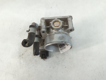 2016-2020 Infiniti Q50 Throttle Body P/N:8108 RME60-52 Fits Fits 2016 2017 2018 2019 2020 OEM Used Auto Parts