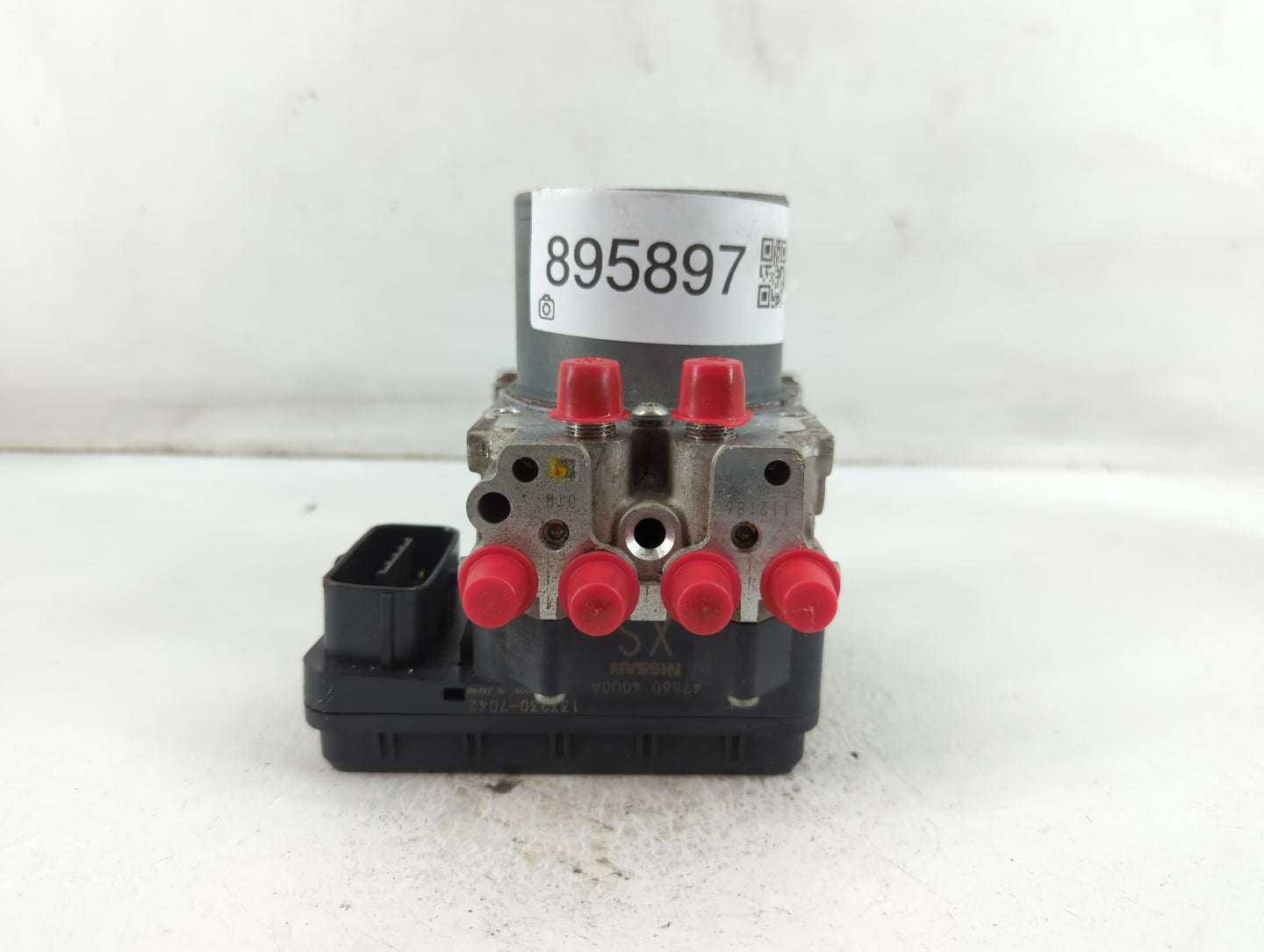2018 Infiniti Q50 ABS Pump Control Module Replacement P/N:133230-7042 47660 4GU0A Fits OEM Used Auto Parts - Oemusedautopart