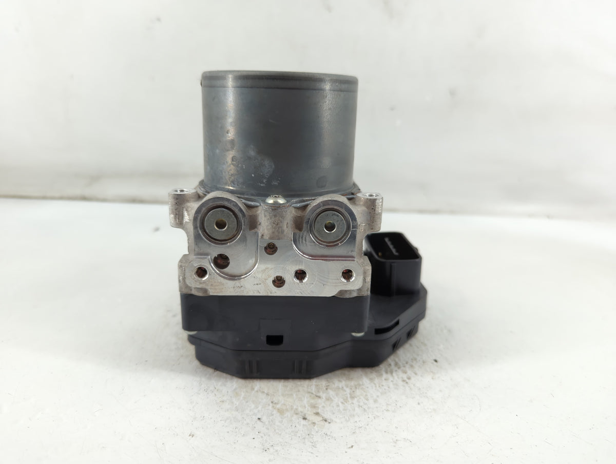 2018 Infiniti Q50 Anti-Lock Brake ABS Pump Module Actuator OEM P/N:133230-7042 47660 4GU0A Fits OEM Used Auto Parts - Oemuse