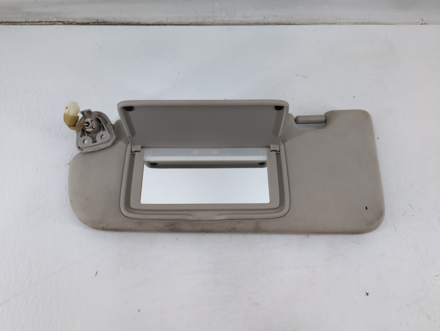2014-2020 Infiniti Q50 Sun Visor Shade Replacement Passenger Right Mirror Fits Fits 2014 2015 2016 2017 2018 2019 2020 OEM U
