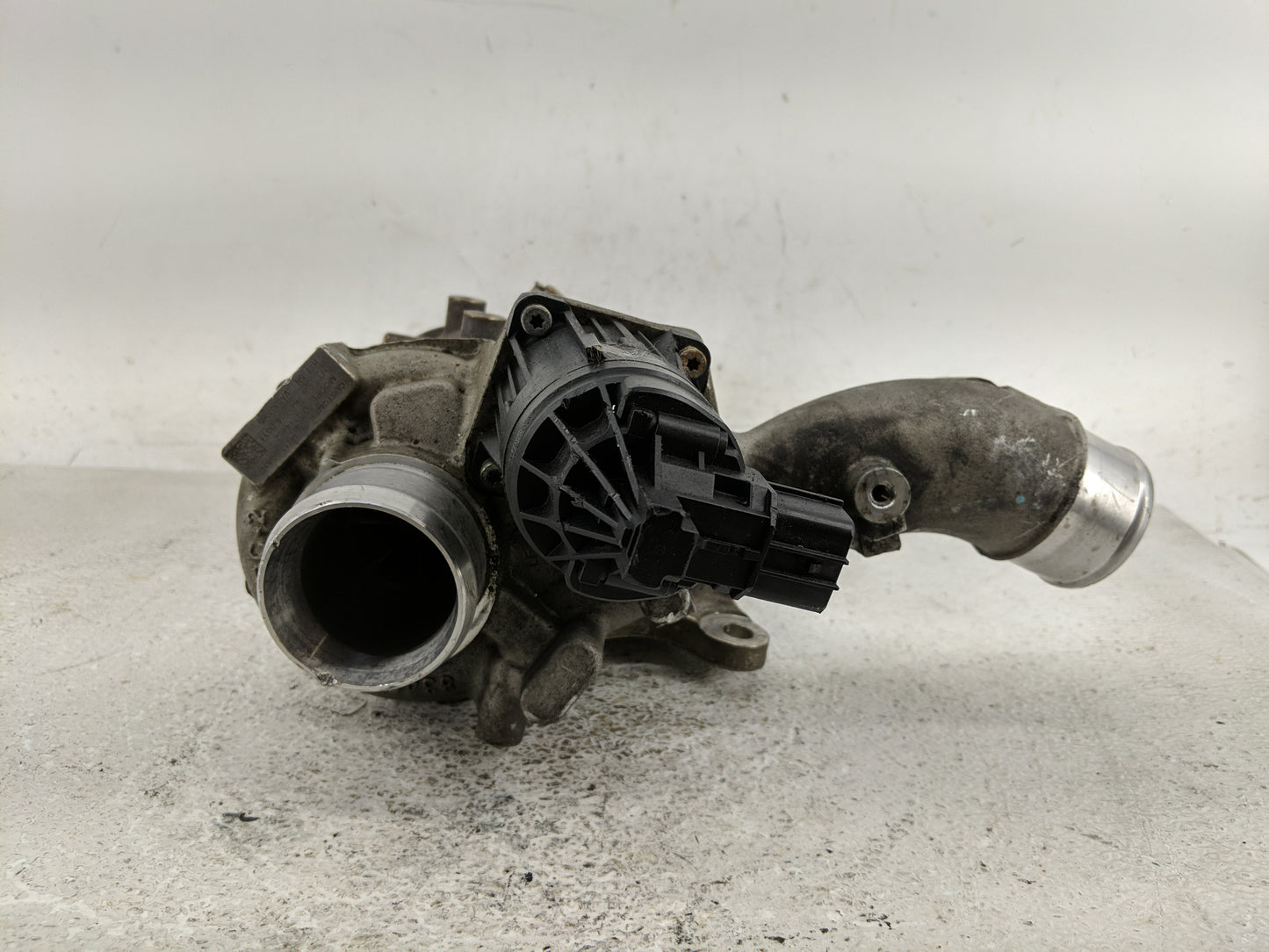 2017 Infiniti Q60 Turbocharger Turbo Charger Super Charger Supercharger - Oemusedautoparts1.com