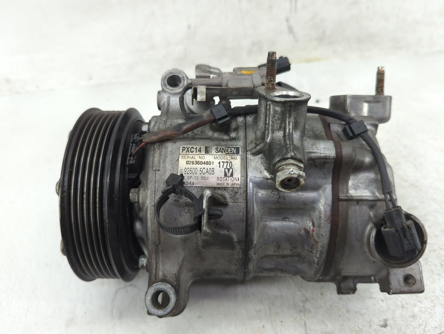 2017-2020 Infiniti Q60 Air Conditioning A/c Ac Compressor Oem - Oemusedautoparts1.com