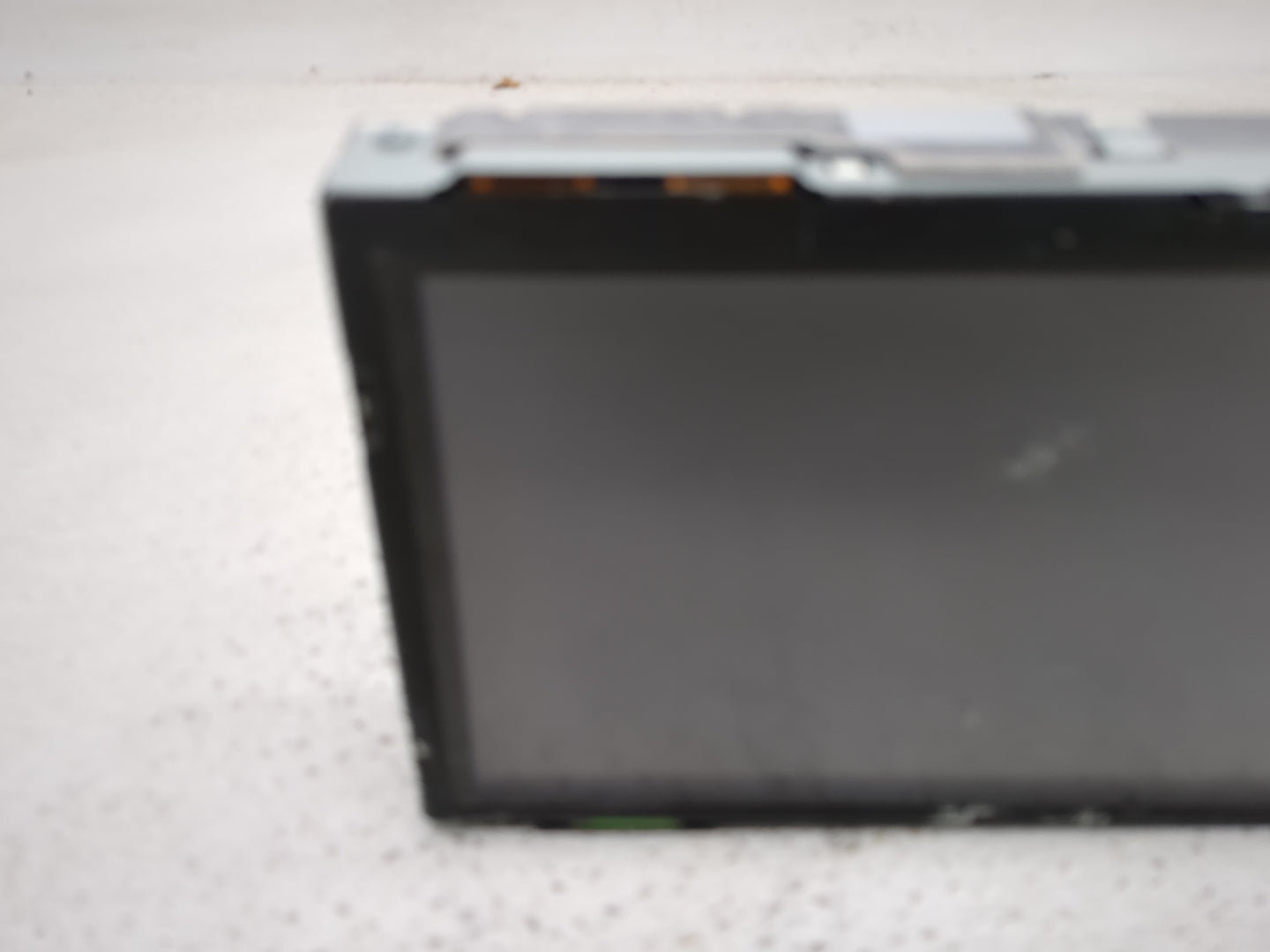 2018-2019 Infiniti Q60 Information Display Screen - Oemusedautoparts1.com