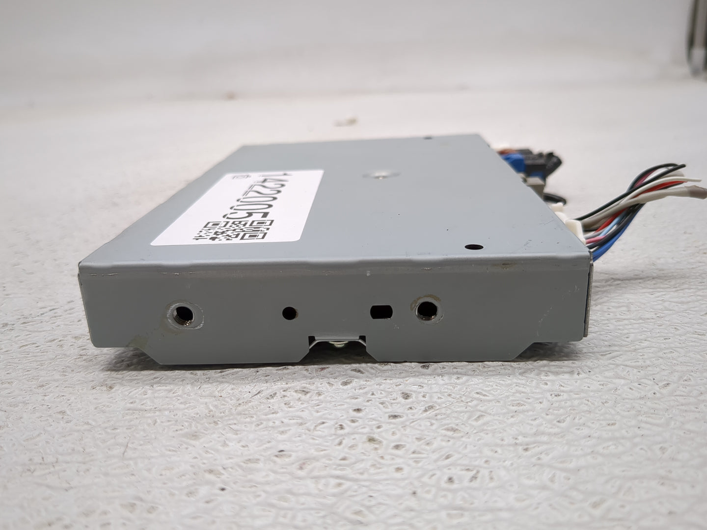 2018-2020 Infiniti Q60 Information-gps-tv Control Module - Oemusedautoparts1.com