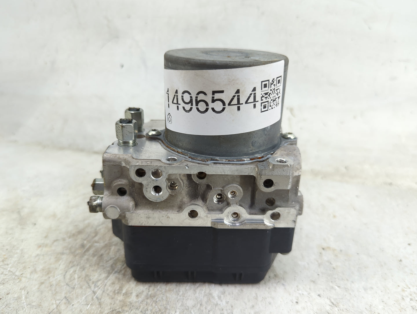 2017-2018 Infiniti Q60 ABS Pump Control Module Replacement P/N:47660 5CD5A 125200-5621 Fits Fits 2017 2018 OEM Used Auto Par