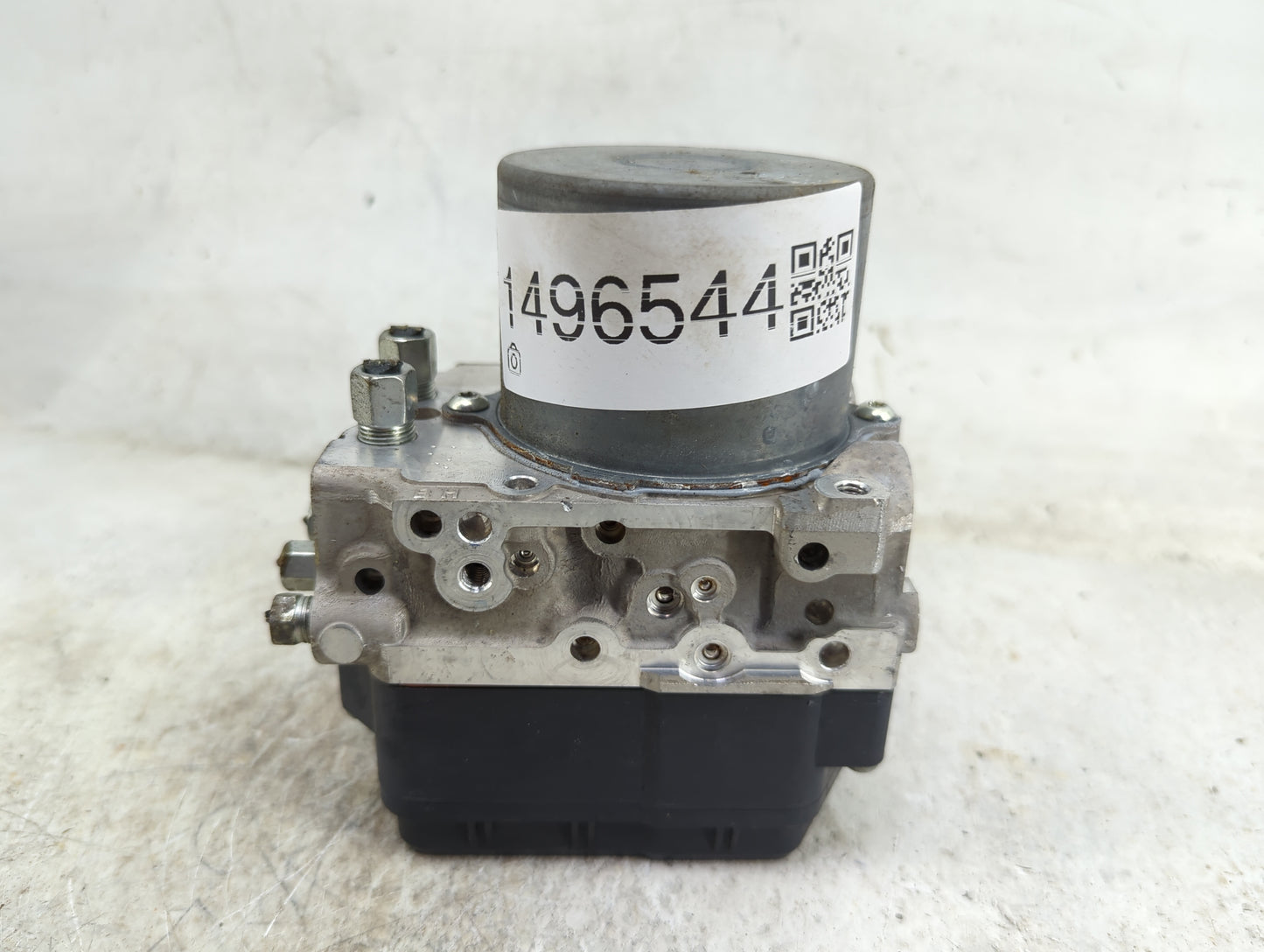 2017-2018 Infiniti Q60 ABS Pump Control Module Replacement P/N:47660 5CD5A 125200-5621 Fits Fits 2017 2018 OEM Used Auto Par