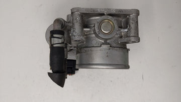 2017-2018 Infiniti Q60 Throttle Body P/N:RME60-52 Fits Fits 2016 2017 2018 OEM Used Auto Parts
