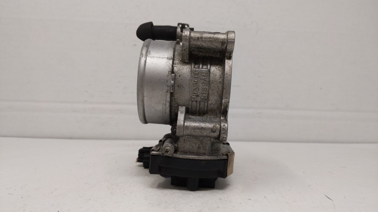 2017-2018 Infiniti Q60 Throttle Body P/N:RME60-52 Fits Fits 2016 2017 2018 OEM Used Auto Parts - Oemusedautoparts1.com