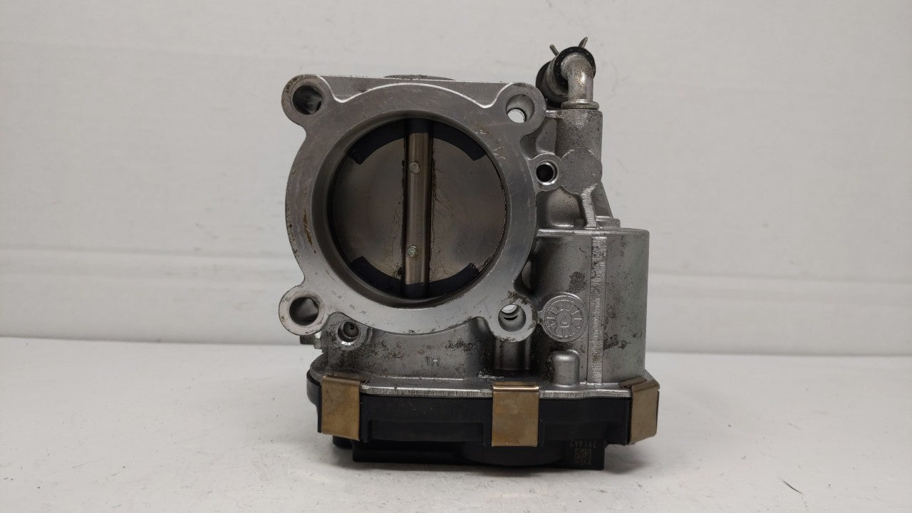 2017-2018 Infiniti Q60 Throttle Body P/N:RME60-52 Fits Fits 2016 2017 2018 OEM Used Auto Parts - Oemusedautoparts1.com