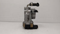 2017-2018 Infiniti Q60 Throttle Body P/N:RME60-52 Fits Fits 2016 2017 2018 OEM Used Auto Parts - Oemusedautoparts1.com