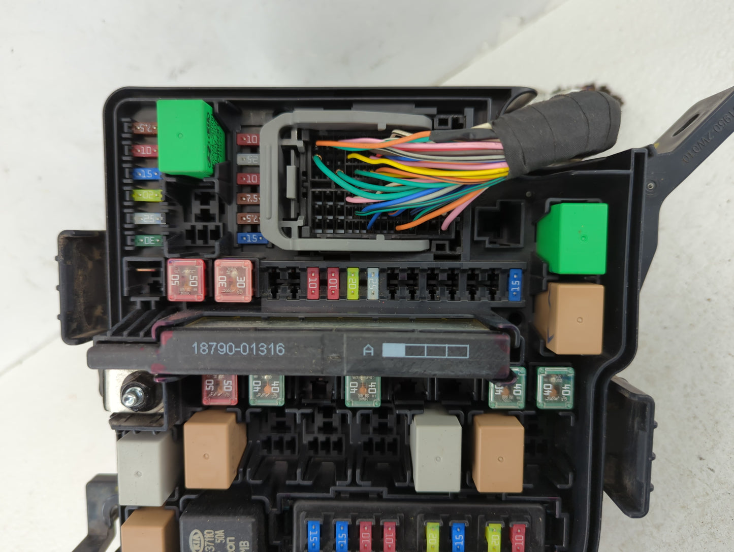 2017-2020 Infiniti Q60 Fusebox Fuse Box Panel Relay Module P/N:91941-4Z020 Fits Fits 2014 2015 2016 2017 2018 2019 2020 OEM 